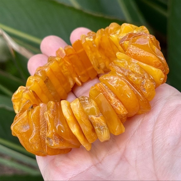 Natural unheated butterscotch Baltic butterscotch amber stretchy bangle bracelet - Picture 2 of 8